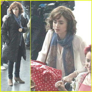 lily collins street style  Αναζήτηση Google  Lily collins short hair Short  hair styles pixie Lily collins hair