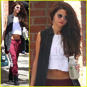 Selena Gomez: Dance Studio Departure! | Selena Gomez | Just Jared Jr.