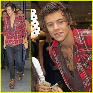 Harry Styles & Liam Payne: Separate Solo Outings in NYC!: Photo