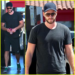 Liam Hemsworth: Hope You Get to See ‘Paranoia’! | Liam Hemsworth | Just ...