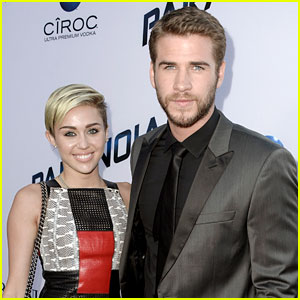 Miley Cyrus & Liam Hemsworth: 'Paranoia' Premiere Couple!