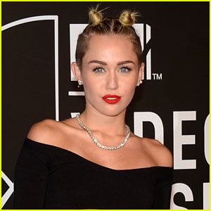 Miley Cyrus to Host ‘Saturday Night Live’ on Oct. 5! | Miley Cyrus ...