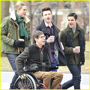 Chord, Chris, Darren & Kevin Keep Coffee Close on 'Glee' NYC Set
