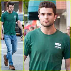 Spencer Boldman Chats With Fans Outside L.A. Bakery