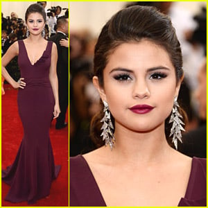 Selena Gomez: Burgundy Beautiful at MET Gala 2014