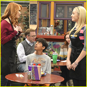300px x 300px - Peyton List Gets Bossy Over Debby Ryan on 'Jessie' | Debby Ryan, Jessie,  Karan Brar, Peyton List | Just Jared Jr.
