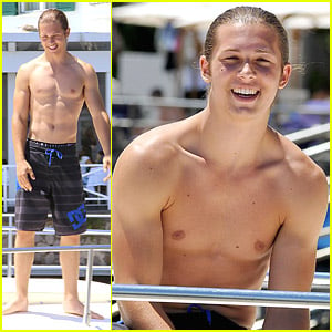 leo howard shirtless