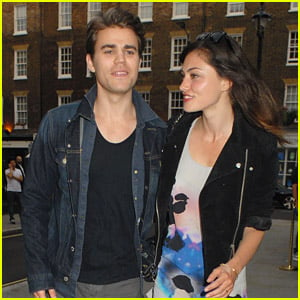 phoebe tonkin and paul wesley