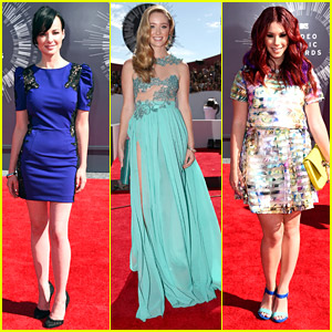 The Ladies of 'Awkward' Are Bursting With Color at MTV VMAs 2014
