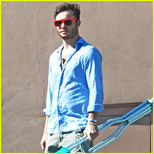 Ed Westwick Buys Crutches at Ride Aid