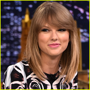 Taylor Swift: Watch Her Yahoo! Live Stream Video Right Here!