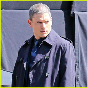 Wentworth Miller Sports Grey Hair for ‘The Flash’ | The Flash ...