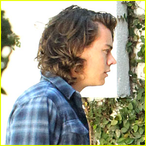 Harry Styles Hits the Studio After Night Out at a Coldplay Concert!