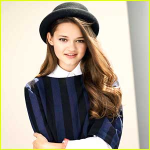 Ciara Bravo Takes Us To ‘Red Band Society’s Photo Shoot – Watch The