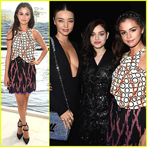 Selena Gomez - Louis Vuitton Runway - 3