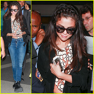 Selena Gomez Hits Louis Vuitton Show Before Jetting Out Of France: Photo  724607, Odeya Rush, Selena Gomez Pictures