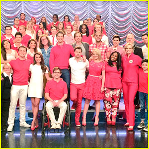 Lea Michele, Darren Criss & More Say Goodbye To 'Glee' After Last Day On Set