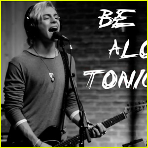 R5 Releases 'Let's Not Be Alone Tonight' Lyric Video, Announces Documentary!