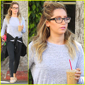 300px x 300px - Ashley Tisdale Plays 'Would You Rather' With Her Fans | Ashley Tisdale |  Just Jared Jr.