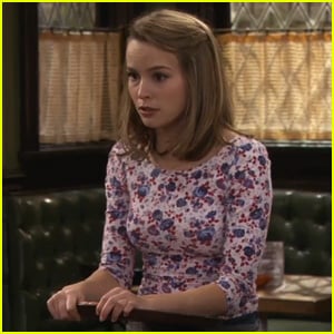 Bridgit Mendler is One Fast-Talking Waitress in This Exclusive 'Undateable' Clip - Watch Now!