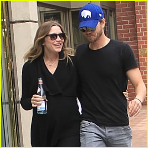 Who Is Chad Michael Murray's Wife Sarah Roemer? - Parade