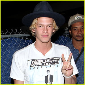 Cody Simpson Reveals the Secret to His Relationship with Gigi