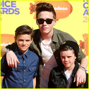 Brooklyn Beckham Brings His Brothers to Kids' Choice Awards 2015!