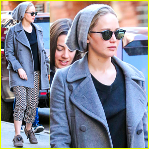 Jennifer Lawrence Braves the Chilly NYC Weather