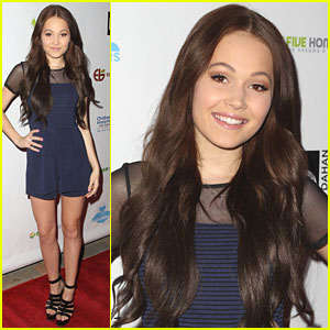 Kelli Berglund Steps Out For Brighter Future For Children Gala | Kelli