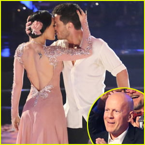 Rumer Willis & Val Chmerkovskiy Get 'DWTS' Cheers From Her Parents Bruce & Demi Moore - See the Pics!