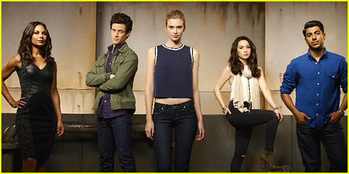 Emma Ishta & Kyle Harris: See The First Cast Pic From 'Stitchers'