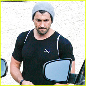 Maksim Chmerkovskiy Swings By Dance Studio After Lunching With Meryl Davis