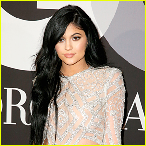 Kylie Jenner Says She’s High in New Snapchat Video? | Kylie Jenner
