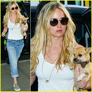 Jennifer Lawrence & Her Bow Tie Clad Pup Catch a Flight Together ...