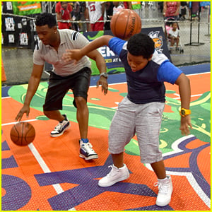 Lil P-Nut & Kel Mitchell Kick Off Worldwide Day Of Play at BET Experience in LA