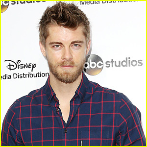 Luke Mitchell Gets Promoted to Series Regular on 'Marvel's Agents of S.H.I.E.L.D.'