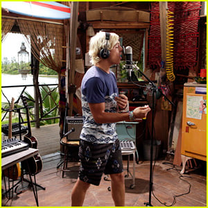 Ross Lynch Debuts Teen Beach 2's 'On My Own' Music Video - Watch Now!