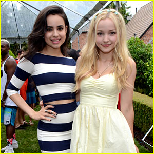 Dove Cameron & Sofia Carson Get Us Excited for 'Descendants' at JJ Summer Bash Presented by SweeTARTS Chewy Sours