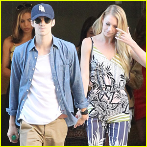 Grant Gustin Brings 'The Flash' to Comic-Con With Girlfriend Hannah Douglass
