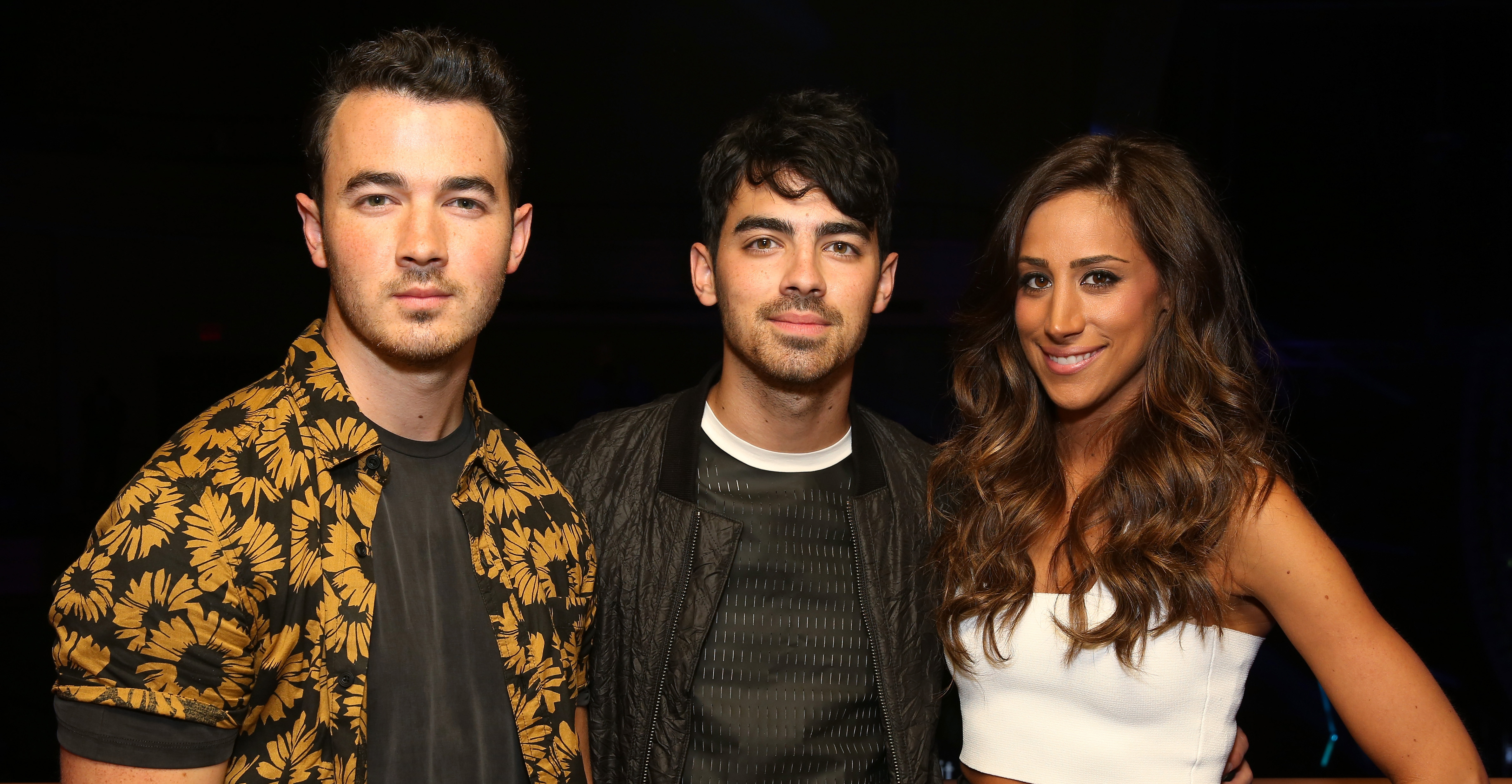 Joe & Kevin Jonas Watch Younger Brother Nick Perform in NYC! 