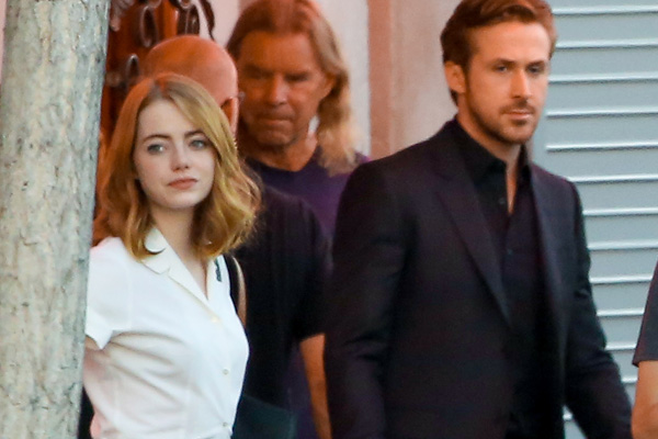 Ryan Gosling Chases After Emma Stone On 'La La Land' Set: Photo 3448193, Emma  Stone, Ryan Gosling Photos