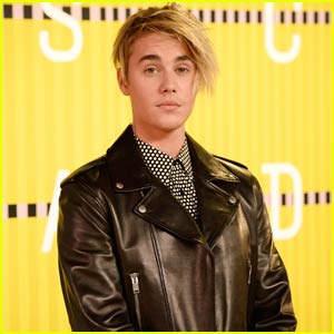 Justin Bieber Tries Out New Hairstyle for MTV VMAs 2015!