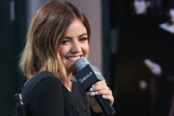 Lucy Hale Talks Pretty Little Liars Big “a” Reveal On ‘late Night With Seth Meyers Lucy Hale 9637