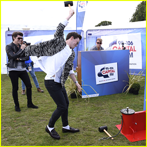 Rixton's Jake Roche Proves He's A 'Strong Man' At Fusion Festival 2015