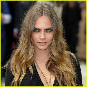 Cara Delevingne Calls Out Paparazzi in Long Twitter Rant