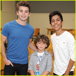 August Maturo & Karan Brar Take The 'Read To Me' Challenge With Jack Griffo