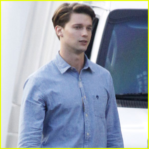 Patrick Schwarzenegger Lost 15 Pounds for 'Scream Queens' Role - First On-Set Photos!