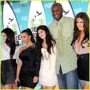 Kendall & Kylie Jenner Release Statement on Lamar Odom