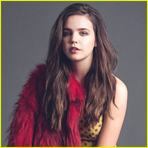 Bailee Madison Gushes All Over Her Fans In 'Glamoholic's November 2015 Issue