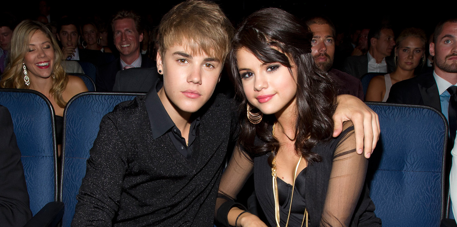 Justin Bieber Serenades Selena Gomez at Hotel Bar! (Video) Justin(02)